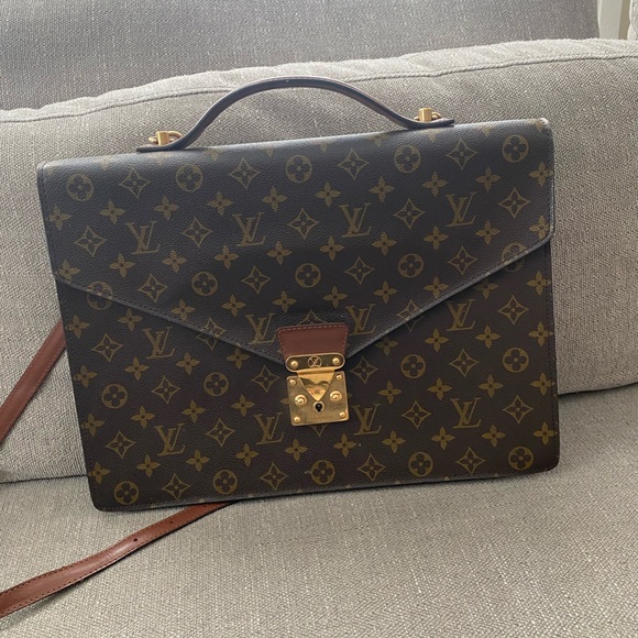 SOLD Vintage Louis Vuitton Briefcase - Picture 9 of 11